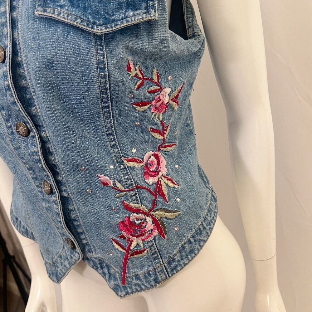Vintage y2k Bill Blass Denim Vest Pink Flower Embroidered Western Size M - Picture 3 of 6